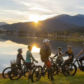 Cycling along Mount Beauty Pondage